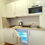 Varsavska Apartment 202